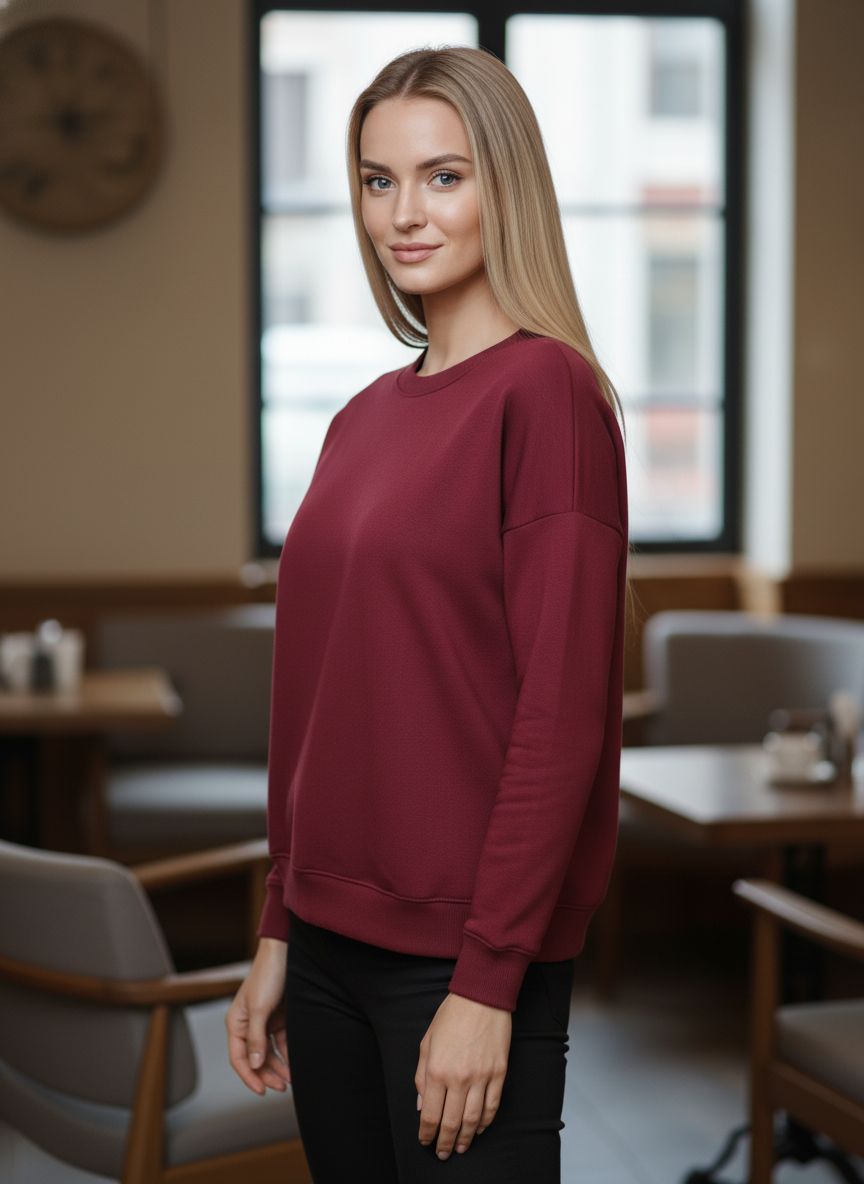 Premium Maroon Crewneck – Modern & Cozy Women’s Style