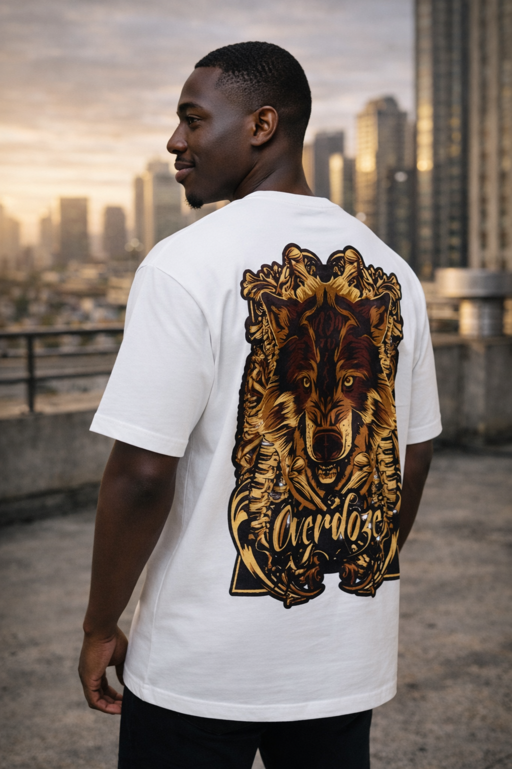 Alpha Wolf Royal Back Graphic Oversize Tee